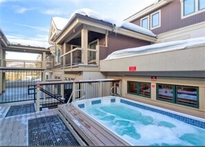 Outdoor spa tub - Riverbend Liftside Condo • Ski In/Out • Snowflake Lift • Pool+Hot Tub (Breckenridge)