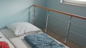 2 bedrooms, free WiFi, bed sheets