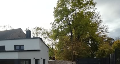 Ferienhaus 'Loewe Bad Frankenhausen' mit Bergblick, Garten und WLAN