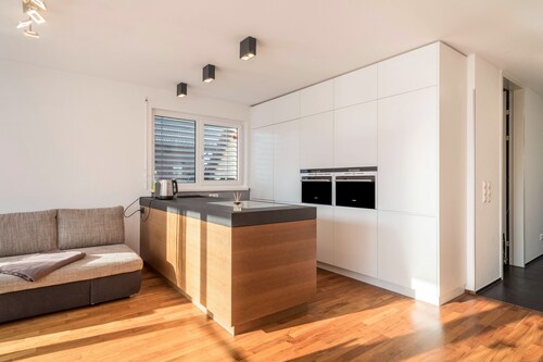 Ferienwohnung 'Kilian' mit Bergblick, Balkon und WLAN