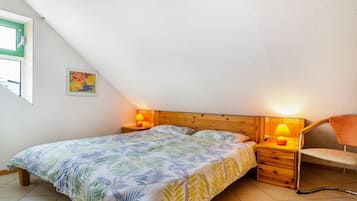 1 Schlafzimmer, Bügeleisen/Bügelbrett, Bettwäsche