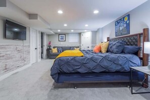 3 bedrooms, iron/ironing board, travel cot, WiFi