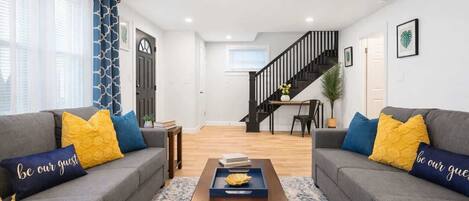 智能電視、 辦公室