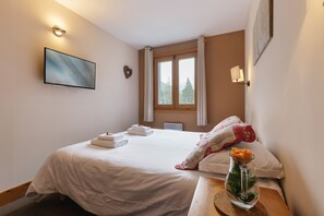 2 bedrooms, free WiFi, bed sheets - Vallorcine Balme 11 ski in / ski out, Vallorcine (Argentiere), France (Vallorcine (Argentiere))