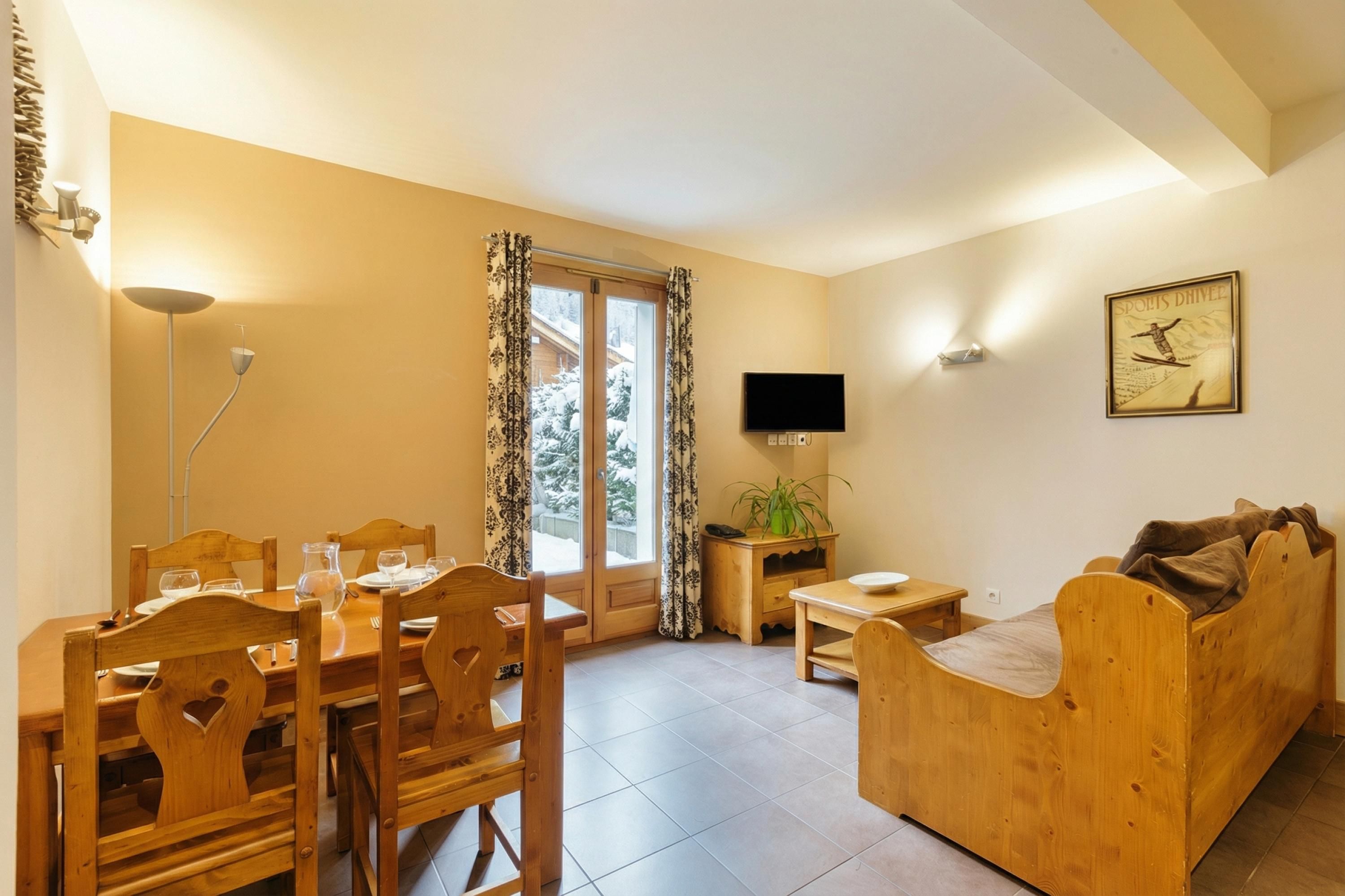 Living and dining room