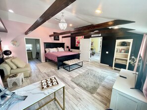 3 chambres, bureau, fer et planche Ă repasser, Wi-Fi gratuit