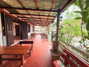 Front of property - Villa Ouis NamKhan Riverside (Luang Prabang)