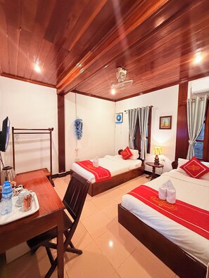 Superior Twin Room | Minibar, individually decorated, desk, laptop workspace - Villa Ouis NamKhan Riverside (Luang Prabang)