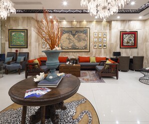 ฝ่ายต้อนรับ