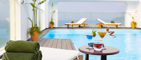 Indoor pool, outdoor pool, open 6:00 AM to 5:00 PM, pool loungers