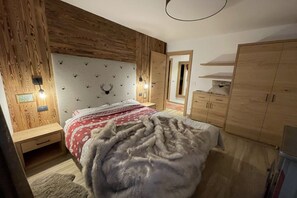2 camere, ferro/asse da stiro, Wi-Fi gratuito, lenzuola
