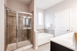 Hair dryer, towels, soap, shampoo - Modern, New Build - Loveland Luxury Oasis by Trails, I-71 (Loveland)