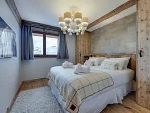 4 soverom, wi-fi (inkludert) og sengetøy