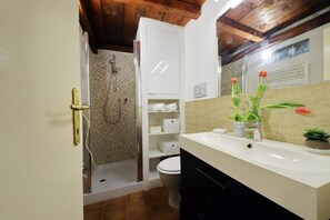 House | 2 bedrooms - 4bnb - Cozy Vatican Loft With Terrace (Rome)