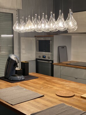 Four, plaque de cuisson