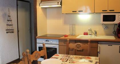 Appartement familial avec mezzanine, 7 couchages, proche pistes et commerces Ă Vars