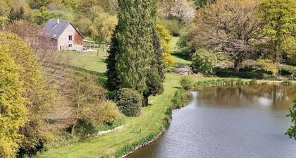 Restored Traditional House - Pets Allowed, WIFI, Enclosed Garden