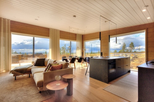 Cozy 280sqm luxury villa in Lapland