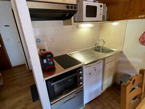 Réfrigérateur, lave-vaisselle