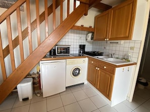 Microwave, stovetop, coffee/tea maker - 2-room apartment near beach with parking - Dolus d'Oléron (Dolus-d'Oléron)