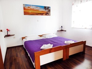 2 habitaciones, wifi gratis y ropa de cama 