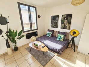 Panoramic Apartment, Terrace, City View