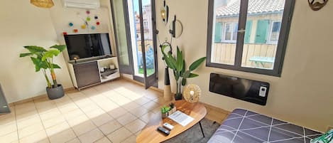 Panoramic Apartment, Terrace, City View | 1 bedroom, free WiFi