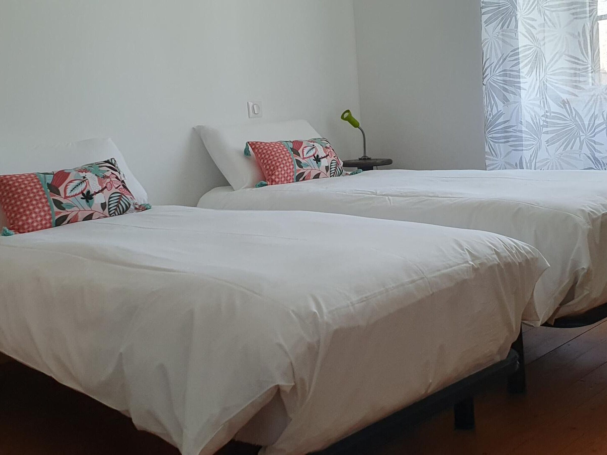 4 chambres, accès Internet