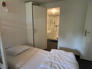 3 bedrooms, free WiFi
