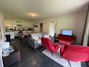 TV