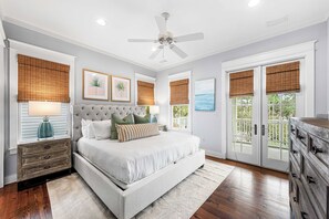 4 Schlafzimmer, Schreibtisch, Bügeleisen/Bügelbrett, kostenloses WLAN