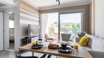 2 slaapkamers, een bureau, gratis wifi