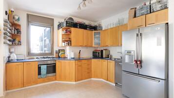 Apartment | 3 bedrooms, free WiFi