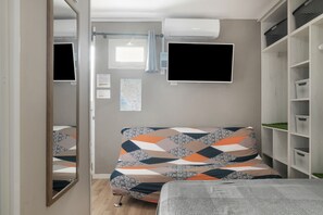 Silitysrauta/-lauta, ilmainen Wi-Fi, vuodevaatteet