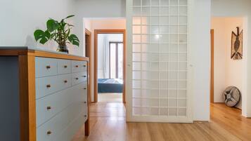 2 chambres, fer et planche Ă repasser, Wi-Fi gratuit, draps fournis