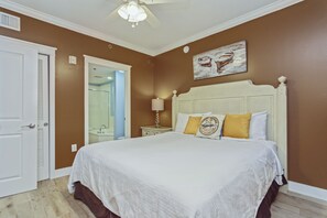 2 bedrooms, iron/ironing board, free WiFi, bed sheets - Waterscape A206 - Beautiful Family Paradise Resort! (Fort Walton Beach)