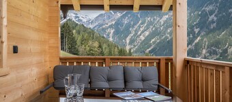 Chalet de montaña "Blosegghof Himmelblick" con vistas a la montaña y nueva bañera de hidromasaje