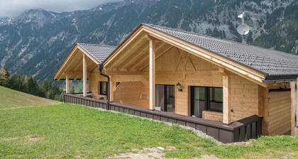 Chalet "Blosegghof Waldblick" with Mountain View, Private Terrace and Wi-Fi