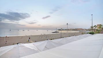 Playa en los alrededores