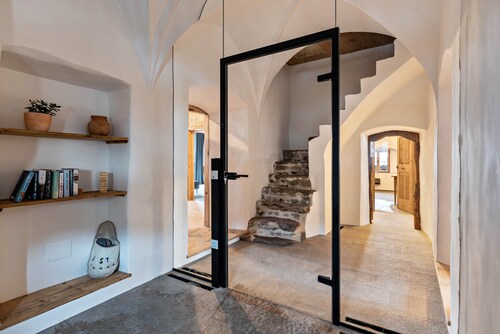 Holiday Home 'Alpin Chalet Samer' with Mountain View, Private Terrace and Wi-Fi