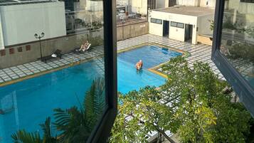 Deluxe Triple Room, 3 Bedrooms | 1 bedroom, in-room safe, laptop workspace, blackout curtains