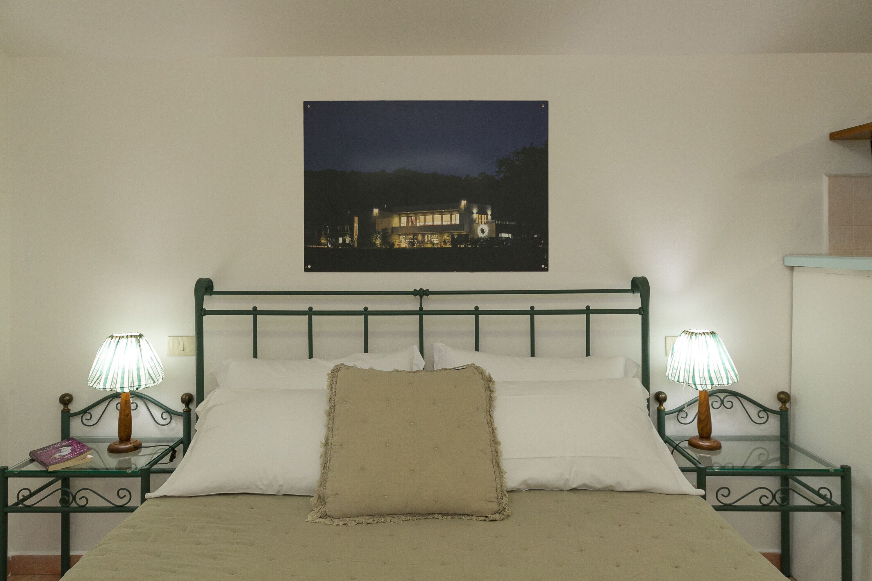 Wi-Fi gratuit, draps fournis