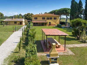 Exterior - Studio Apartment 'Podere Nuti - Monolocale L'Eccezione' with Shared Pool and Air Conditioning (Cecina)