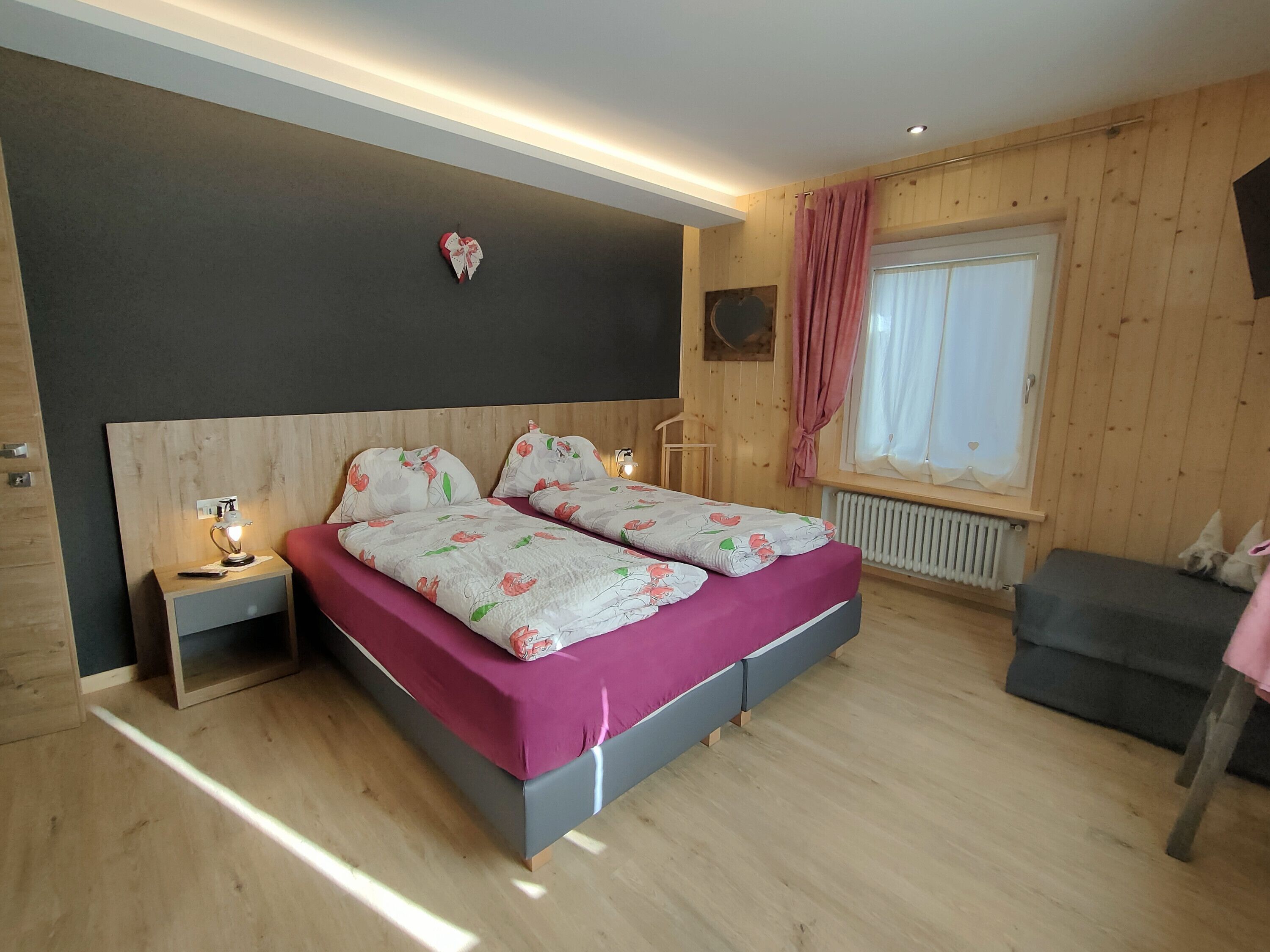 1 bedroom, free WiFi, bed sheets