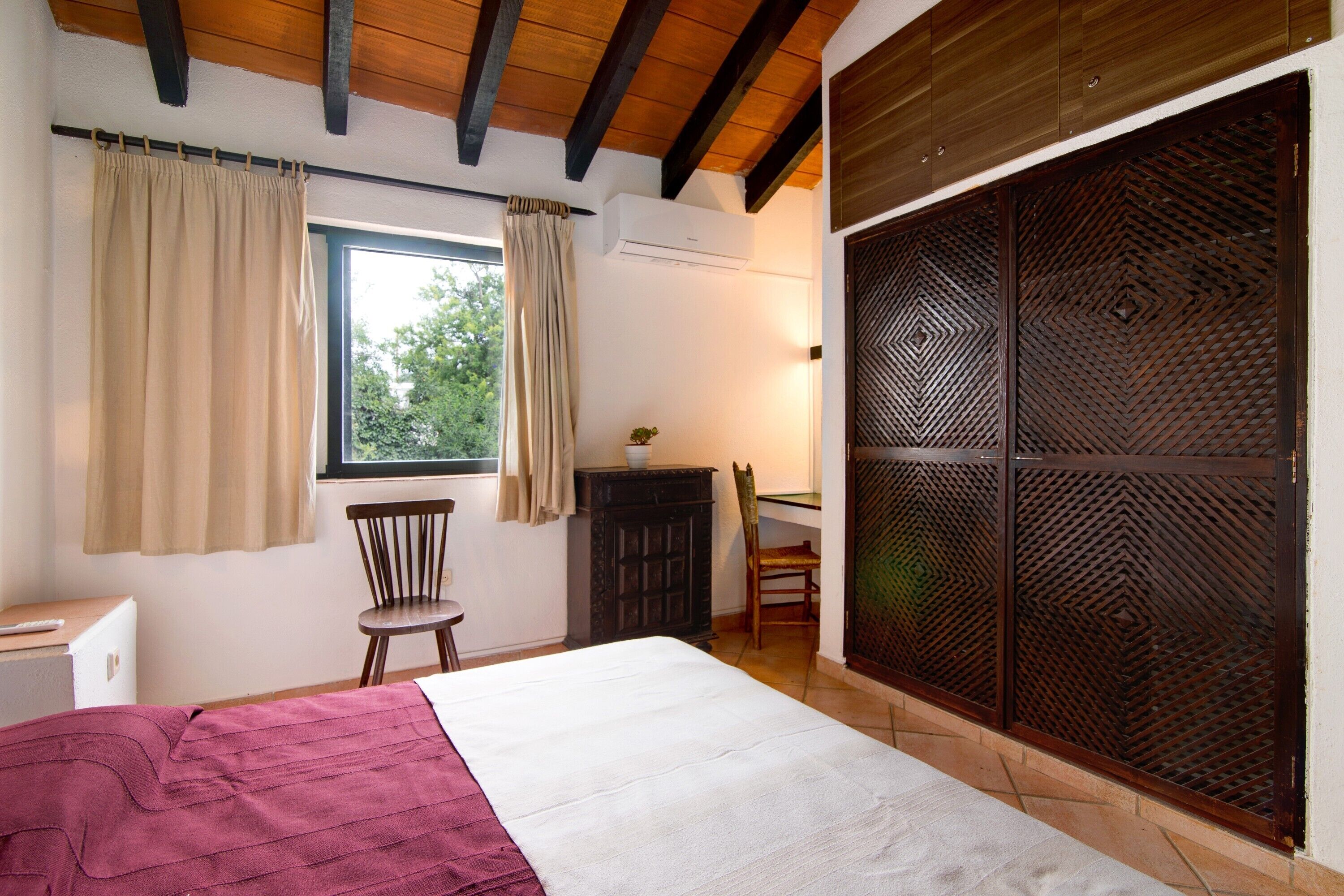 2 habitaciones, wifi gratis y ropa de cama 