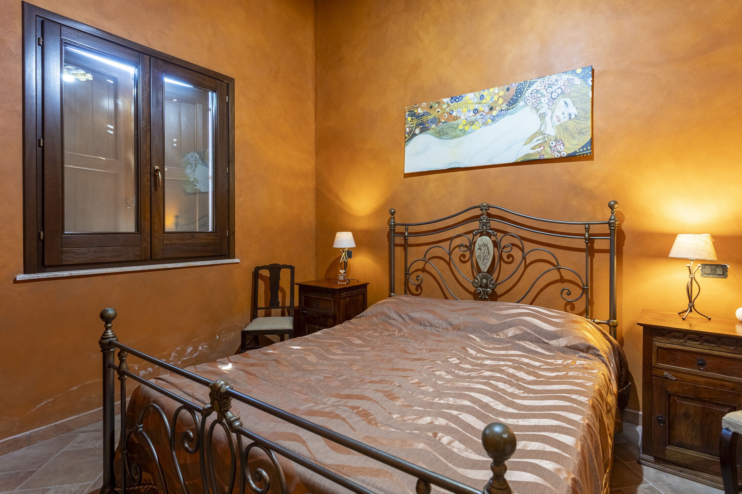 2 habitaciones, tabla de planchar con plancha y wifi gratis 