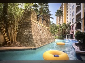A heated pool - Bonnet Creek on Disney Property! (Lake Buena Vista)