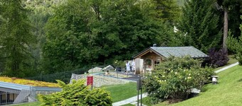 Appartement "Il Giardino" avec vue sur les montagnes, terrasse privée et Wi-Fi