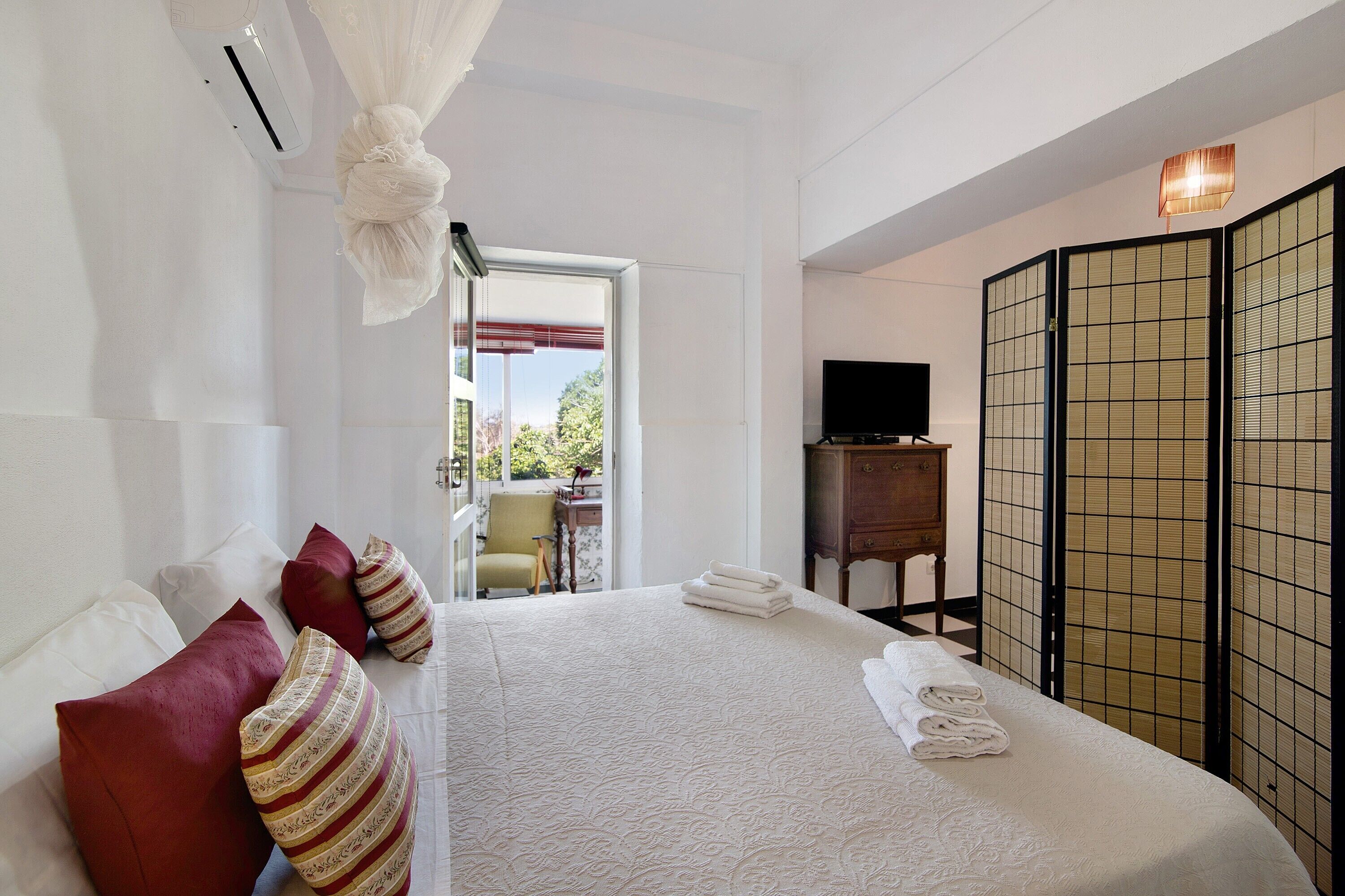 1 bedroom, free WiFi, bed sheets