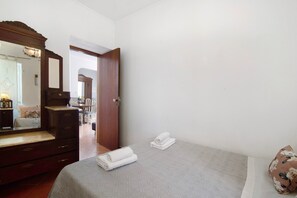 2 habitaciones, wifi gratis y ropa de cama 